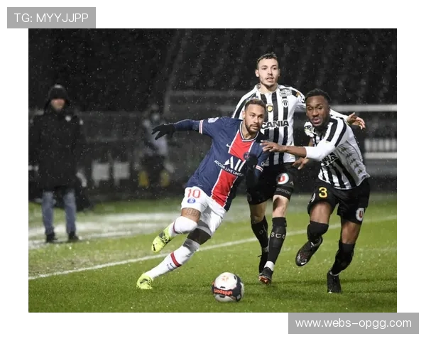 巴黎手握先赛优势，借主场之势欲登顶积分榜