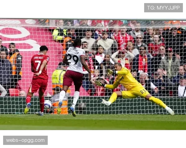 即时战报:阿森纳开场2分钟完成抢断反击得分,赛季最快进球诞生