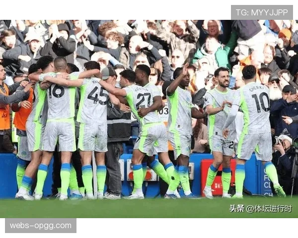 曼城客场3-0完胜切尔西，格伊破门多库抢断建功